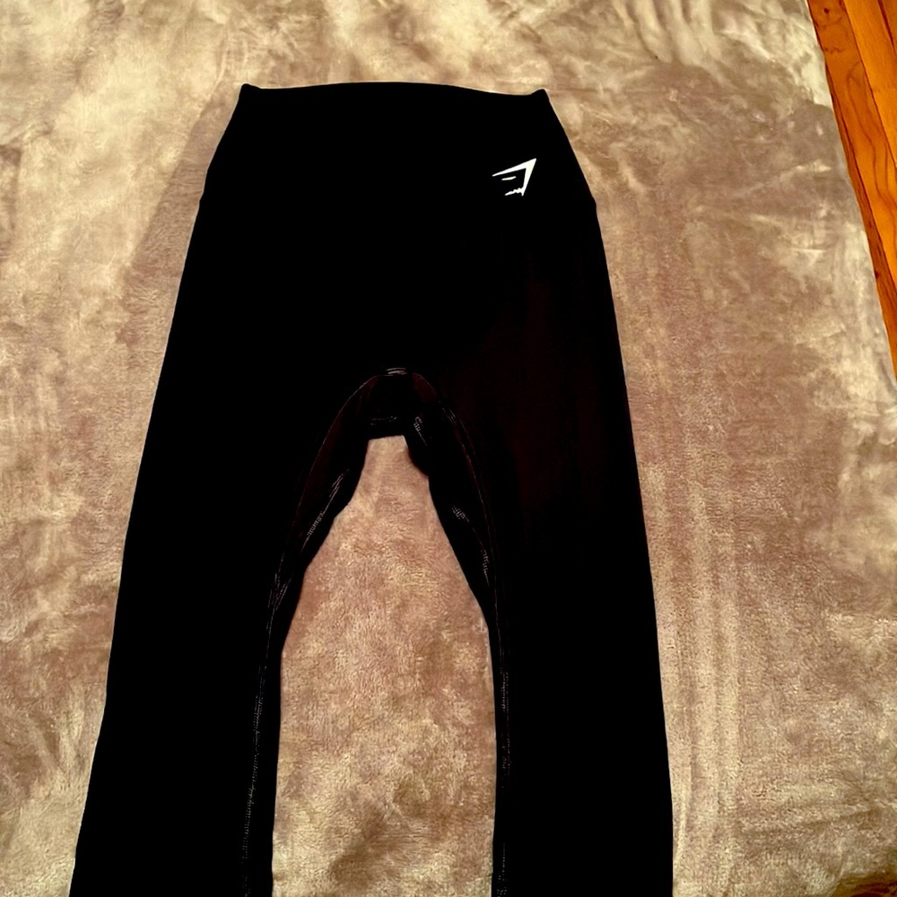 New without tags gymshark contour crop legging XS